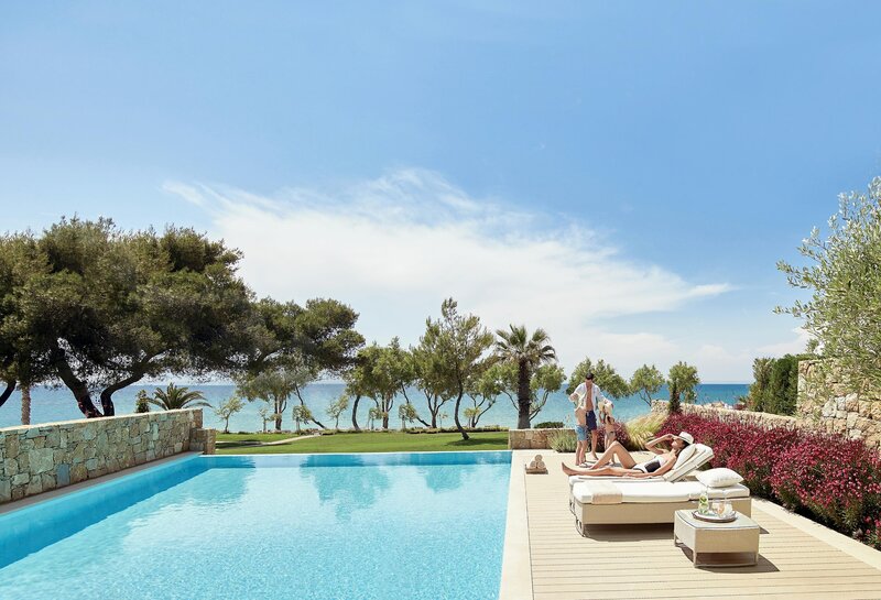 Sani Club 215