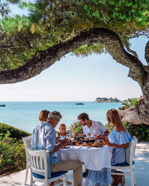 Sani Club 248