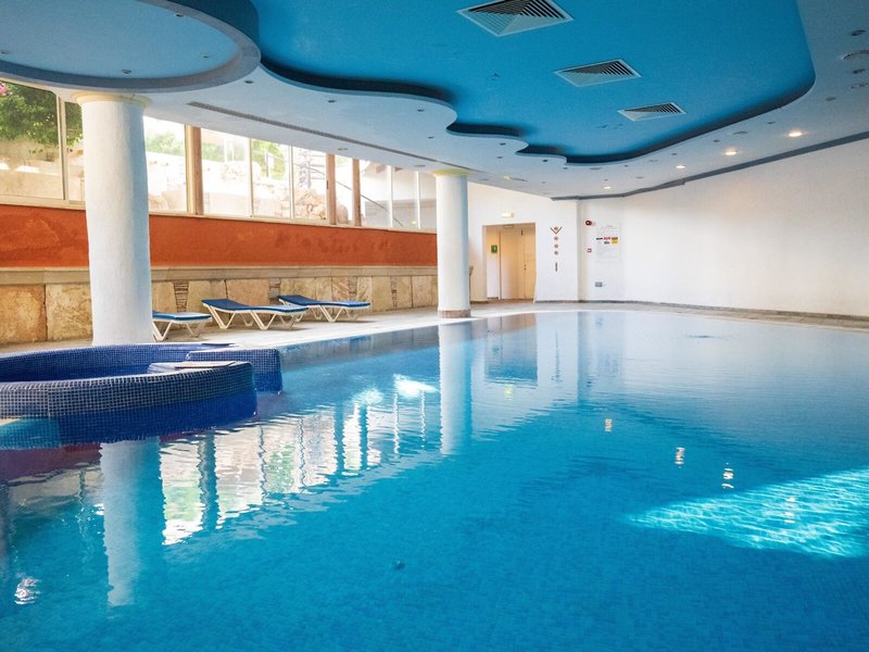 Paphos Gardens Holiday Resort 11