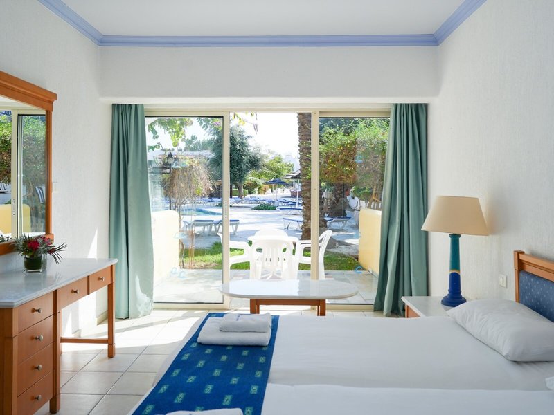 Paphos Gardens Holiday Resort 23