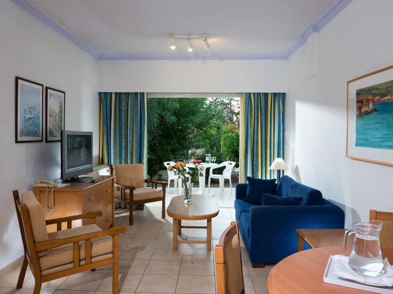 Paphos Gardens Holiday Resort 24