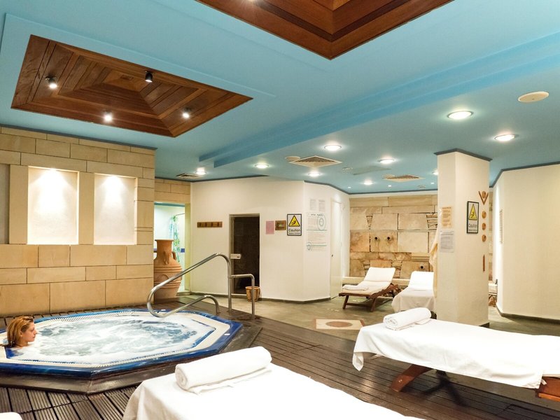 Paphos Gardens Holiday Resort 30