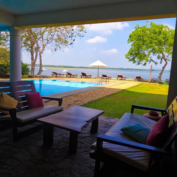 Thaulle Resort 9