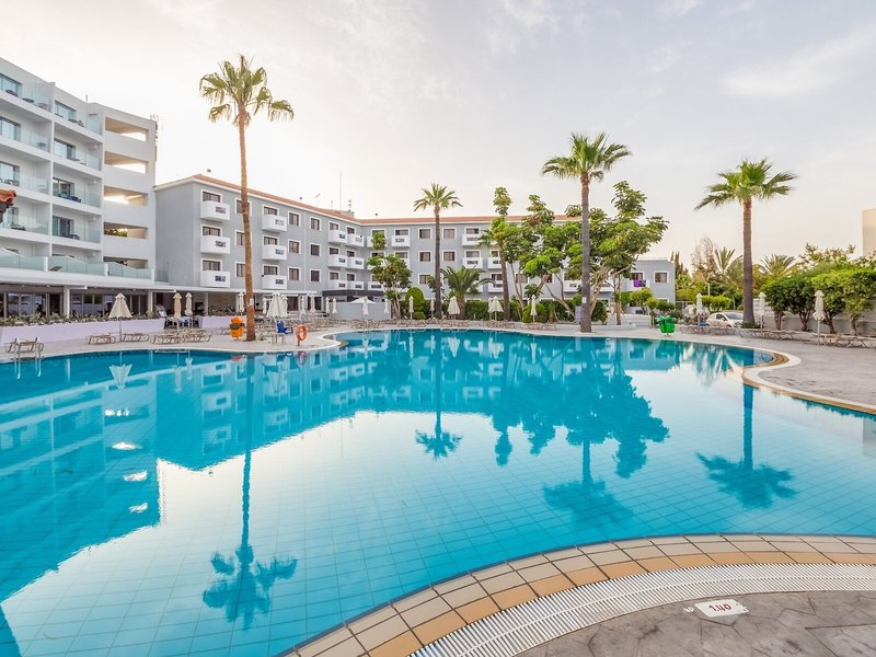 Narcissos Hotel Apartments 15