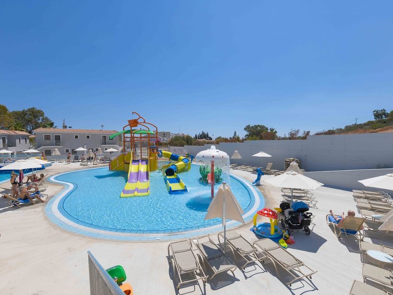 Narcissos Hotel Apartments 17