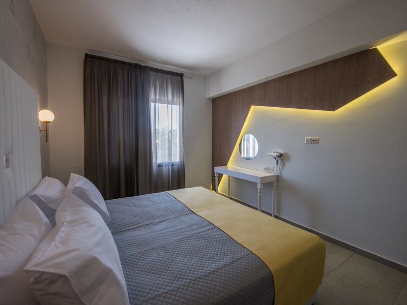 Narcissos Hotel Apartments 39