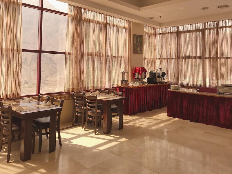 Mirage Hotel Al Aqah 16
