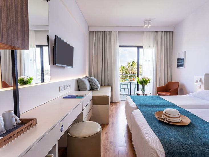 Louis Phaethon Beach 8