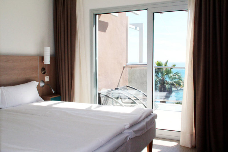Riviera Vista 12