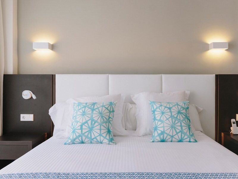 AluaSun Torrenova 33