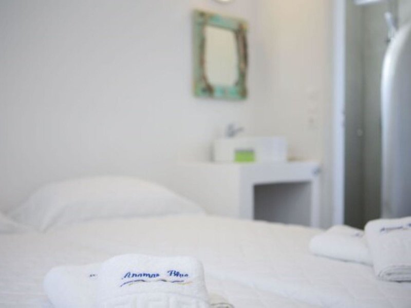 Anamar Blu 4