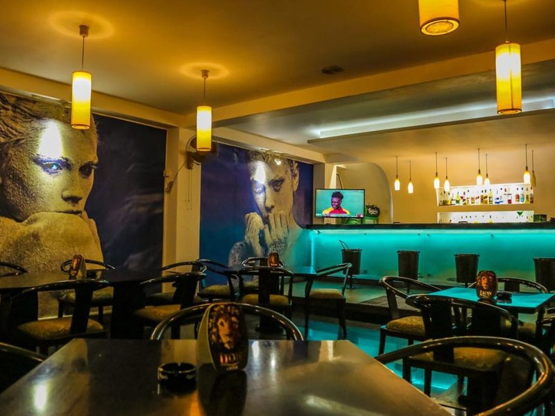 Oak Ray City Hotel 11