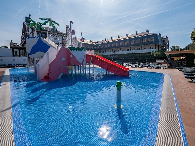 Santa Susanna Resort 14