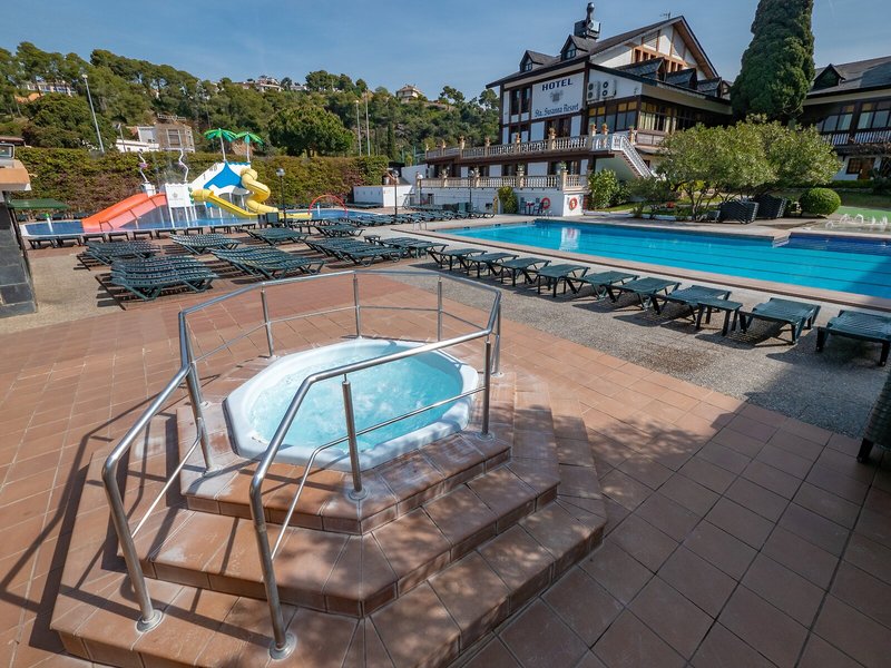Santa Susanna Resort 7