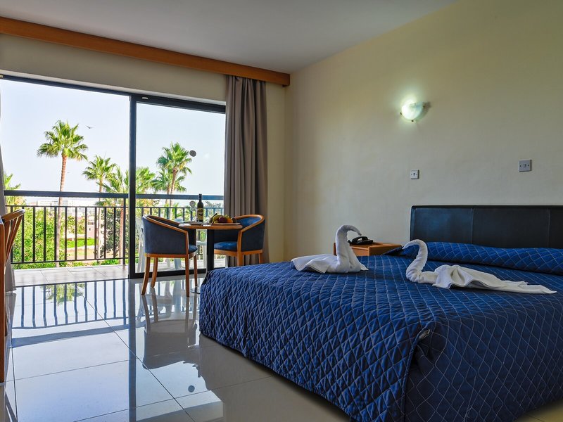 Veronica 28 - Room Example