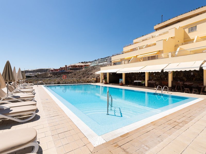 Holiday Club Sol Amadores 7