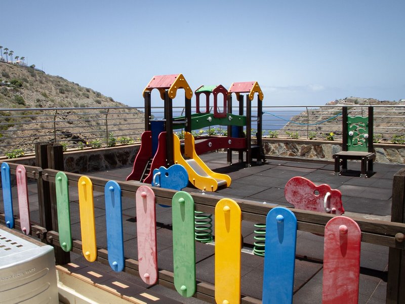 Holiday Club Sol Amadores 41