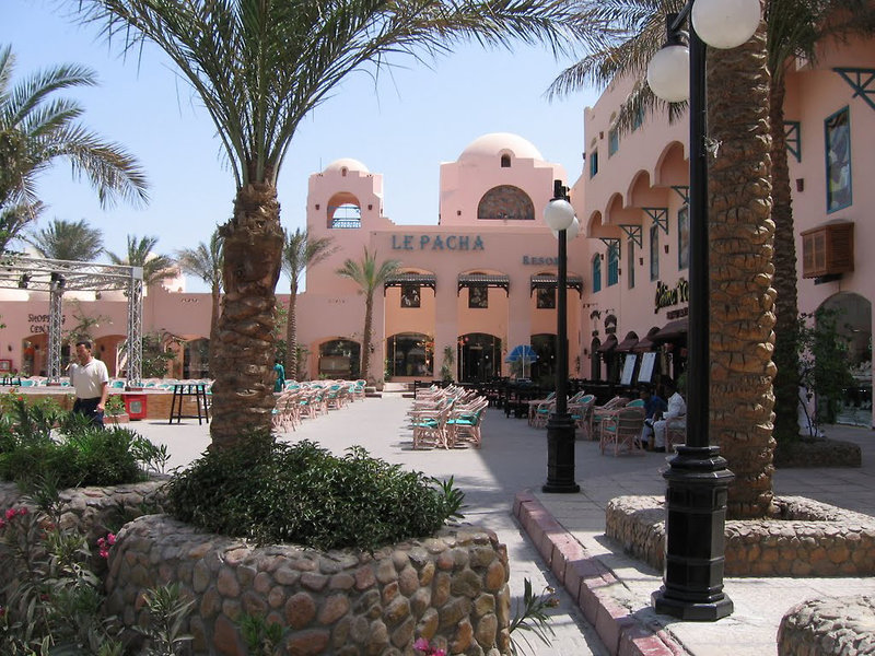 Le Pacha Resort 10