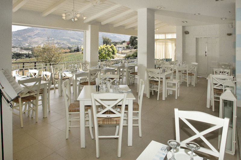 Eva Mare Hotel & Suites 7