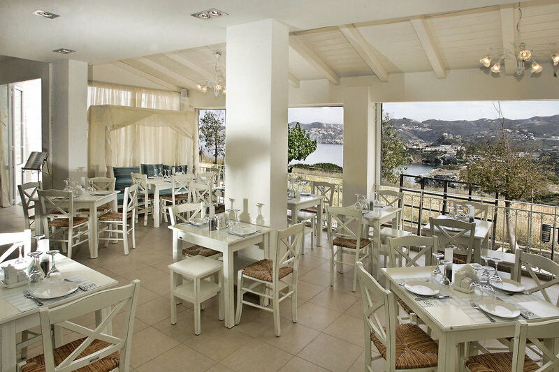 Eva Mare Hotel & Suites 7
