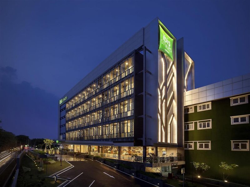 Ibis Styles Jakarta Sunter 3