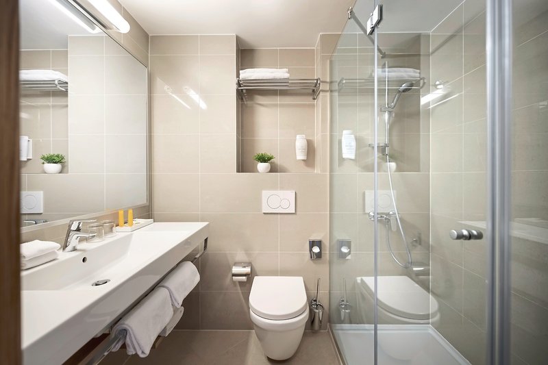 Valamar Sanfior Hotel & Casa 10 - Bathroom Example