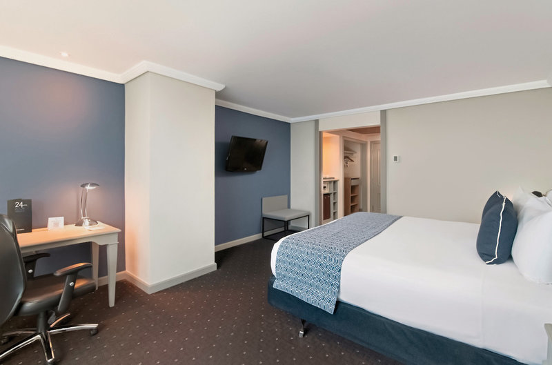 Catalonia Santo Domingo 10