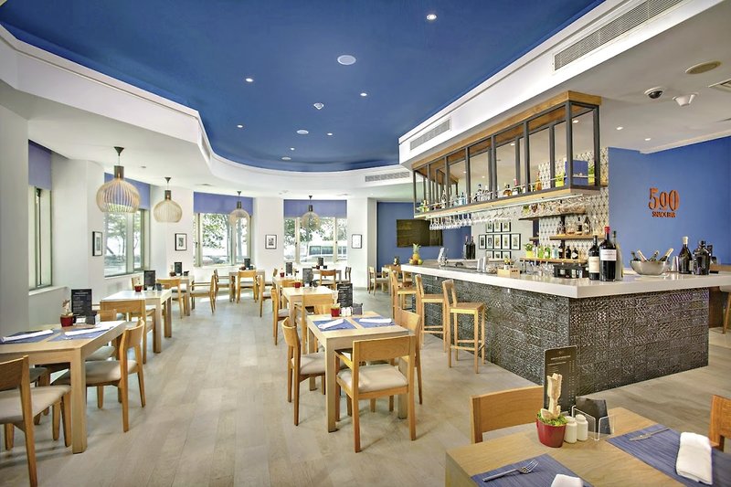 Catalonia Santo Domingo 23