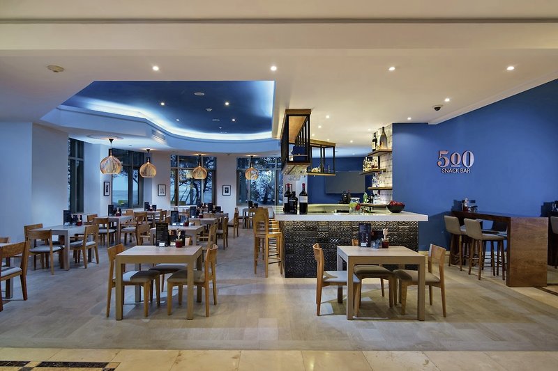 Catalonia Santo Domingo 25