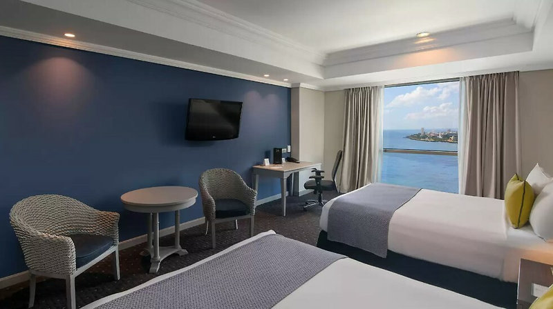 Catalonia Santo Domingo 4