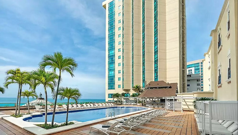 Catalonia Santo Domingo 7