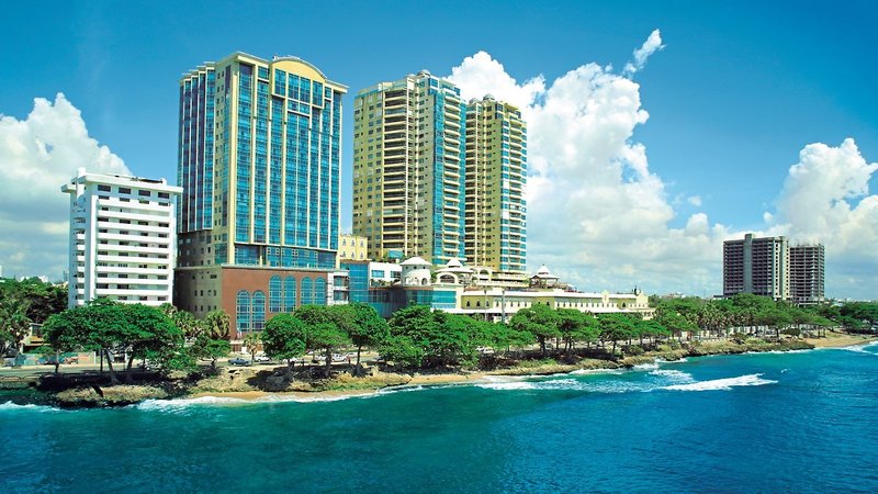 Catalonia Santo Domingo 1 - Exterior