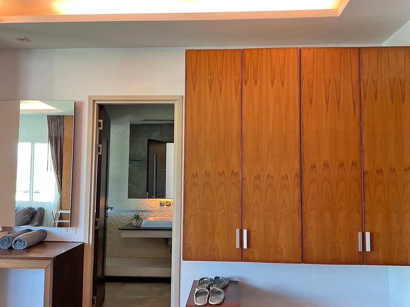 Phi Phi Cliff Beach Resort 49