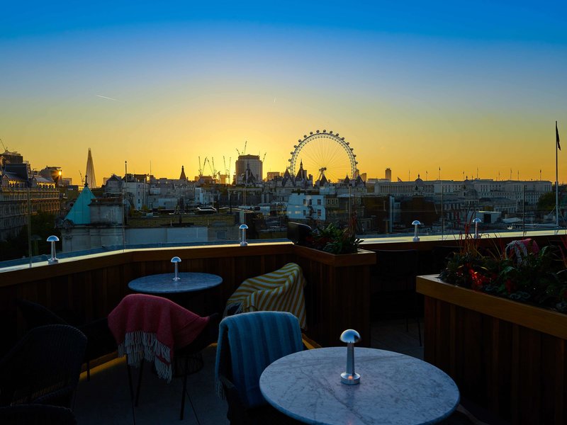The Trafalgar St.James London, Curio Collection 4