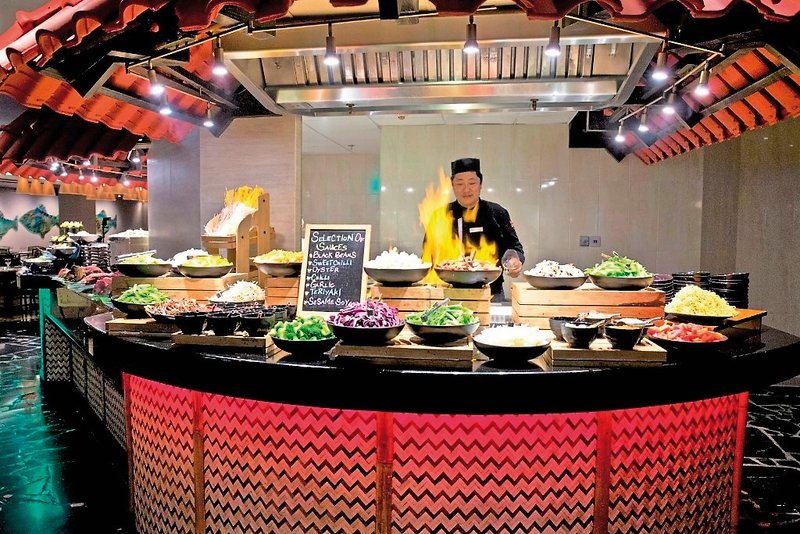 Crowne Plaza Deira 7