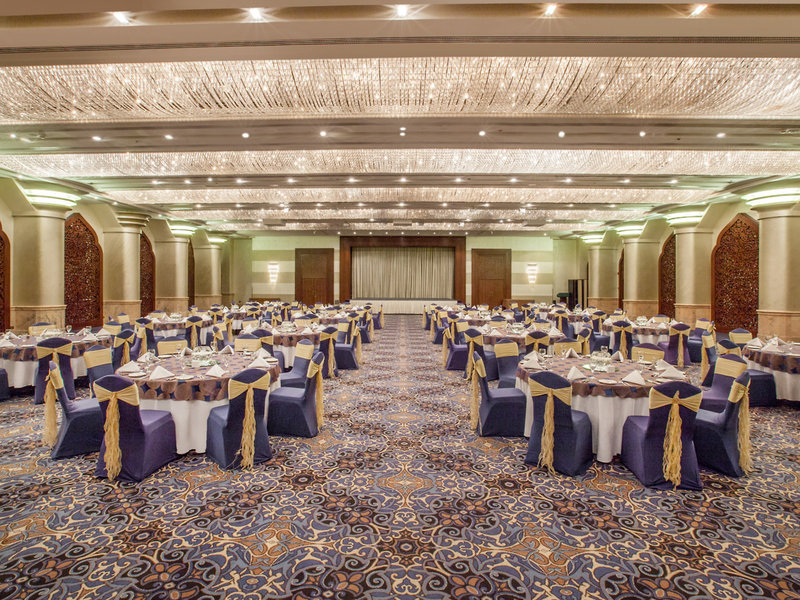 Crowne Plaza Deira 21