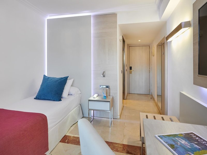 Grupotel Acapulco Playa 40