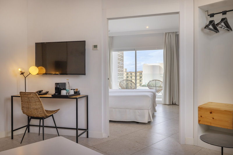 HM Ayron Park - Adults Only 7