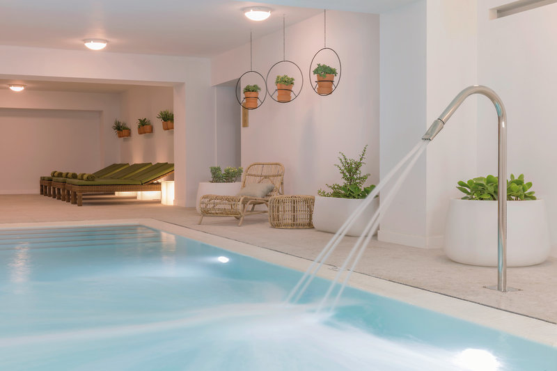 HM Ayron Park - Adults Only 18