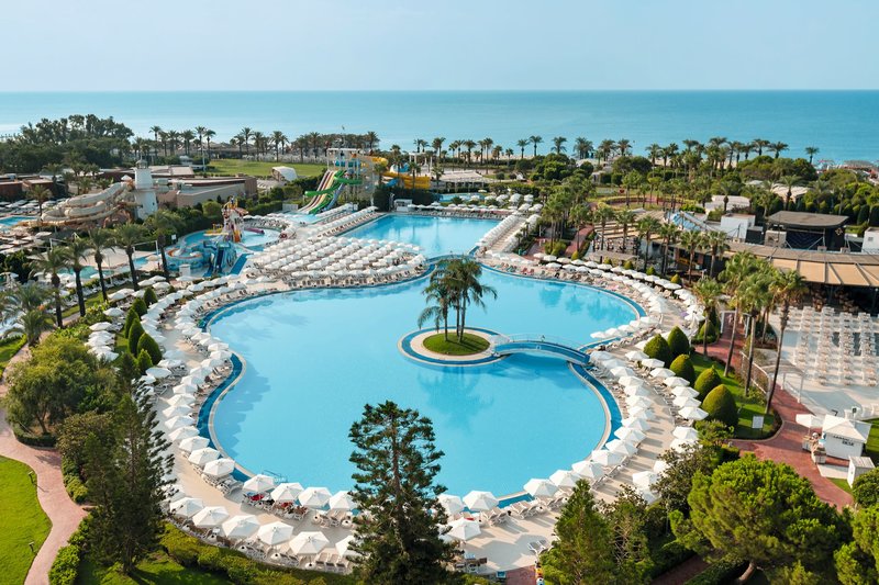 Miracle Resort Hotel 14