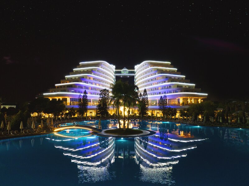 Miracle Resort Hotel 69