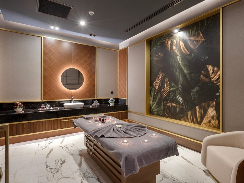 Miracle Resort 35