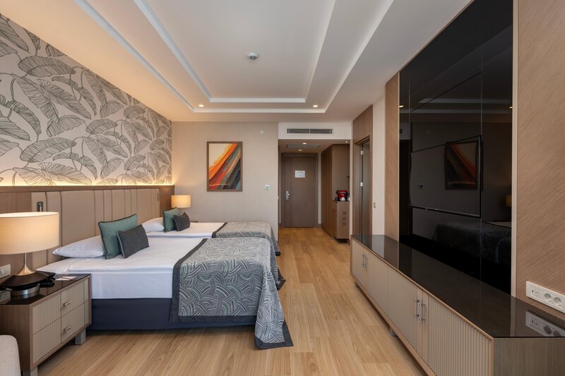 Miracle Resort Hotel 38