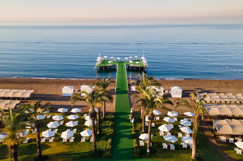 Miracle Resort Hotel 60