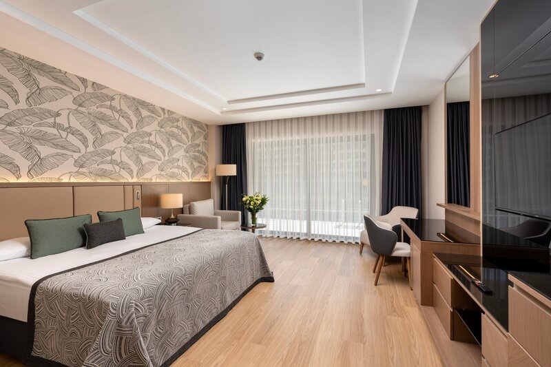 Miracle Resort Hotel 93