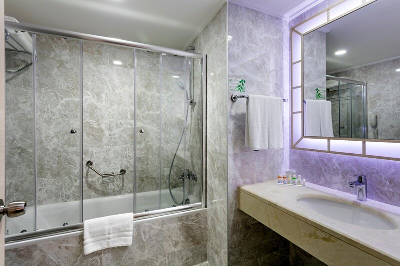 Miracle Resort Hotel 109