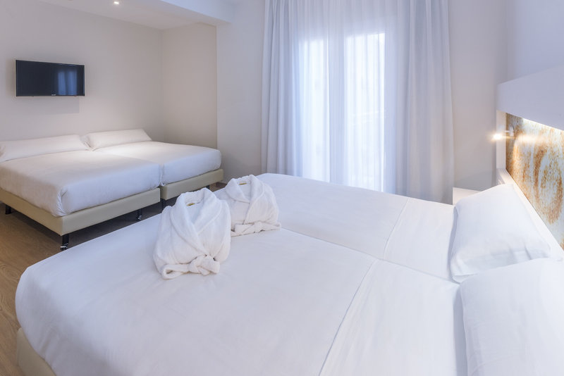 Hotel Sorra Daurada 8