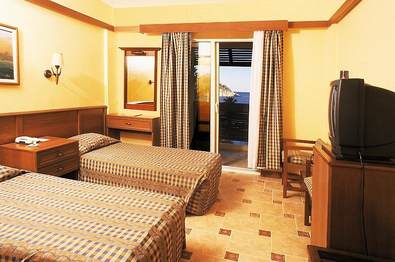 Mc Beach Resort Hotel 9