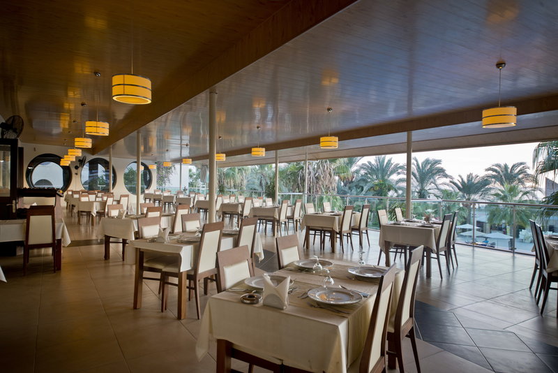 Mc Beach Resort Hotel 13