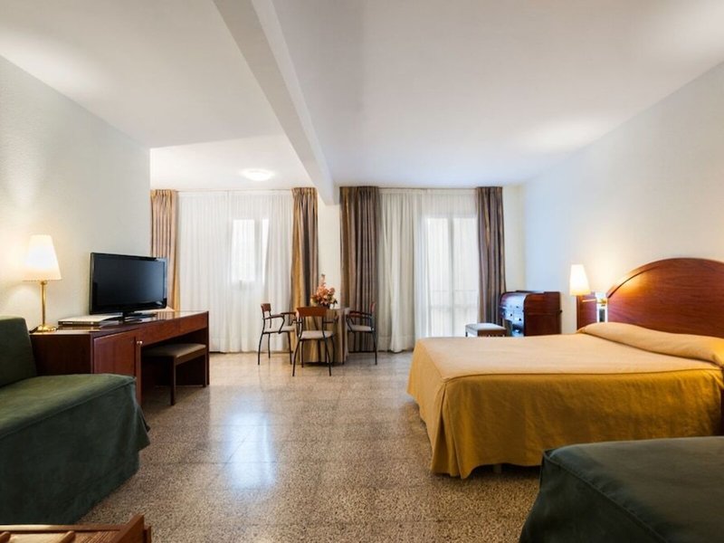 Gaudi 25